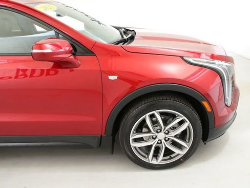 Used 2023 Cadillac XT4 Sport w/ Cold Weather Package AWD/4WD image 12