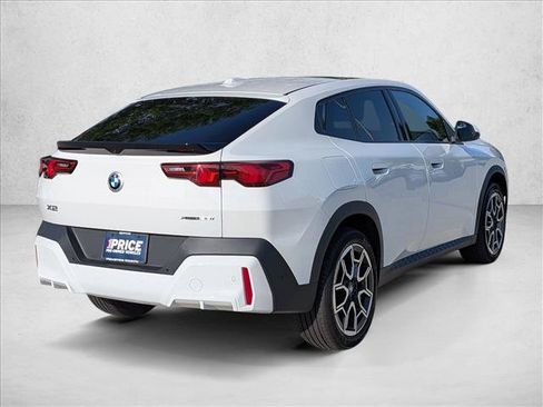 Used 2026 BMW X2 xDrive28i AWD/4WD image 5