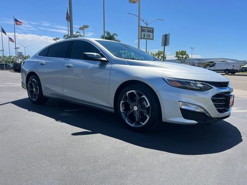 Used 2022 Chevrolet Malibu LT FWD image 10
