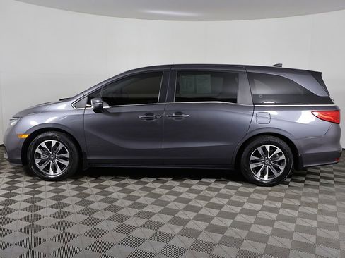 Used 2024 Honda Odyssey EX-L image 18
