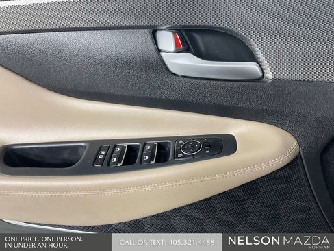 Used 2020 Hyundai Santa Fe SEL AWD/4WD image 18