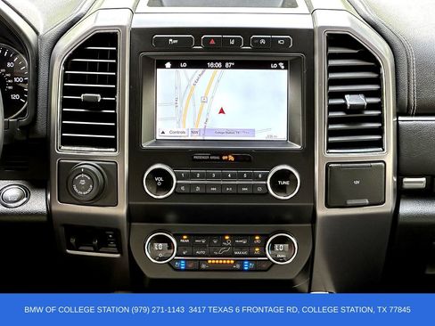 Used 2019 Ford Expedition Platinum RWD image 31