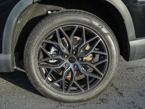 Used 2025 Honda Pilot Elite image 10