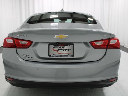 Used 2024 Chevrolet Malibu LT FWD image 7