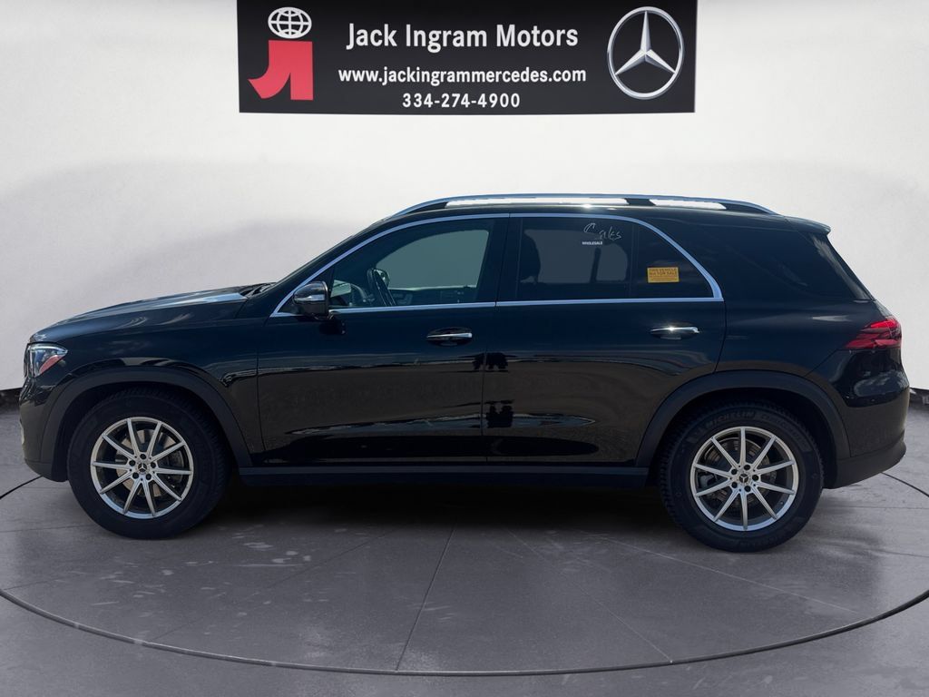 Certified 2025 Mercedes-Benz GLE 350 4MATIC image 2