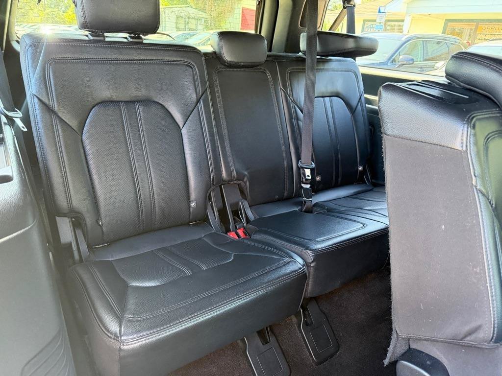 Used 2021 Ford Expedition Max Limited AWD/4WD image 12