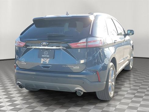 Used 2019 Ford Edge Titanium image 4