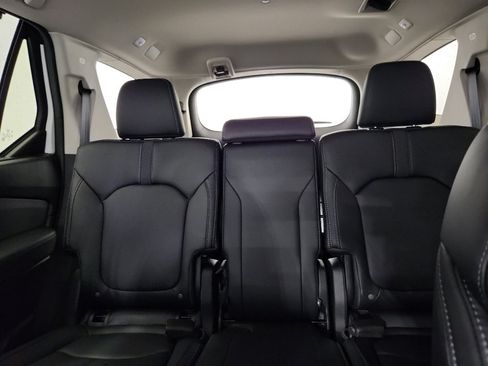Used 2025 Honda Pilot EX-L image 28