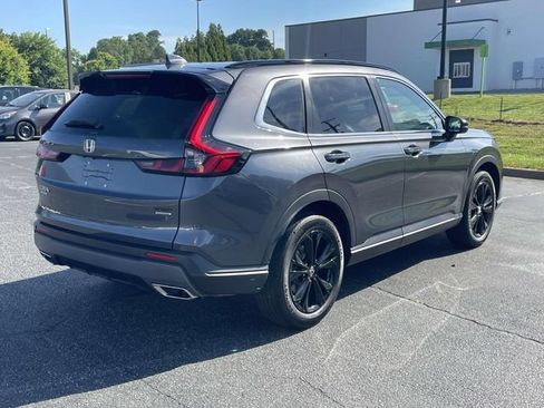 Used 2024 Honda CR-V Sport Touring image 11