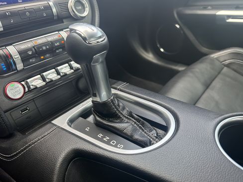 Used 2021 Ford Mustang GT Premium w/ GT Performance Package RWD image 17