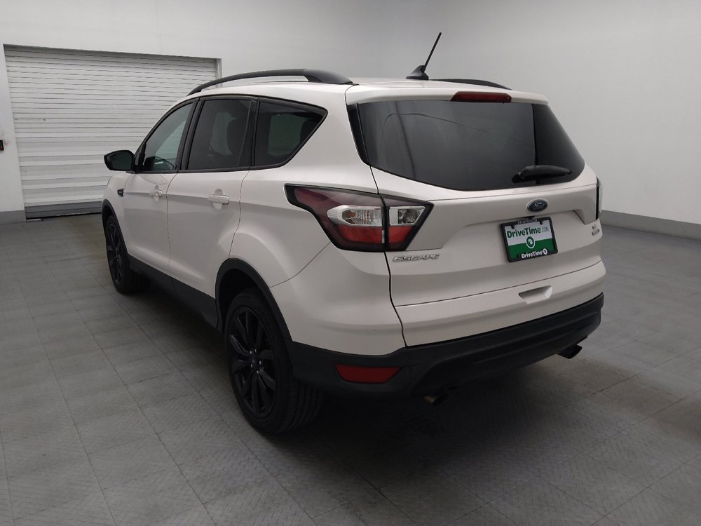 Used 2018 Ford Escape SE w/ SE Sport Appearance Package AWD/4WD image 5