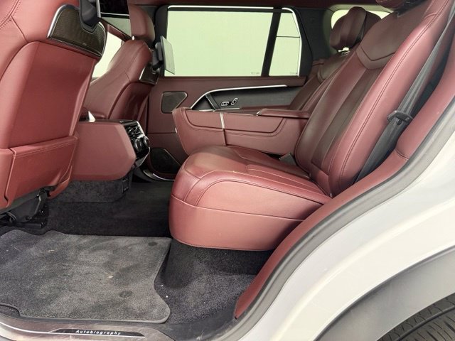 Used 2024 Land Rover Range Rover Long Wheelbase Autobiography AWD/4WD image 18