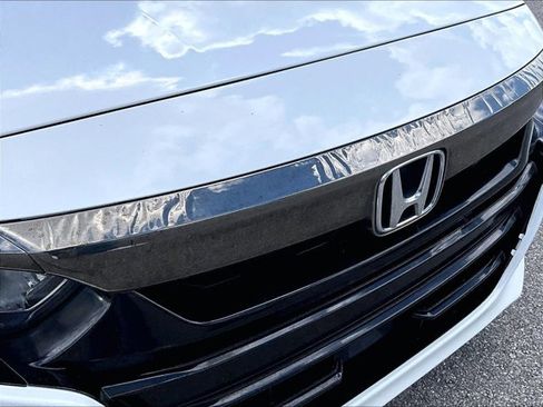 Used 2019 Honda Accord Sport image 27