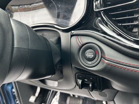 Used 2024 Dodge Durango GT AWD/4WD image 27