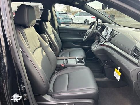 New 2026 Honda Odyssey Sport-L image 11