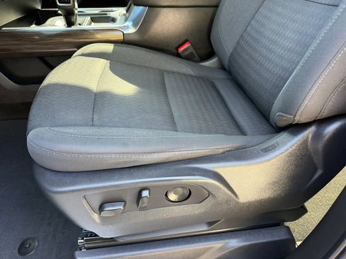 Used 2023 Chevrolet Silverado 1500 RST RWD image 10