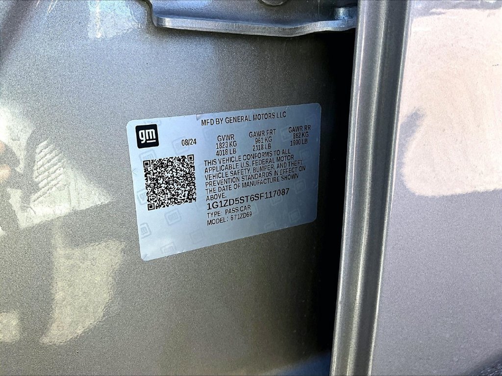 Used 2025 Chevrolet Malibu LT FWD image 34