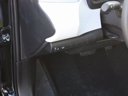 New 2026 Toyota Corolla SE image 10