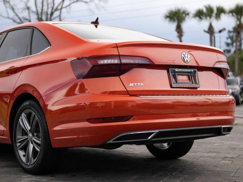 Used 2021 Volkswagen Jetta R-Line FWD image 10