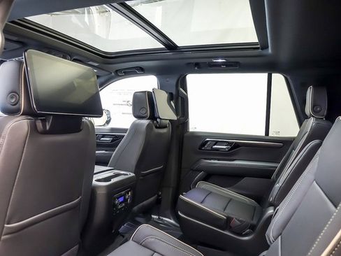 New 2026 Chevrolet Tahoe Premier image 11