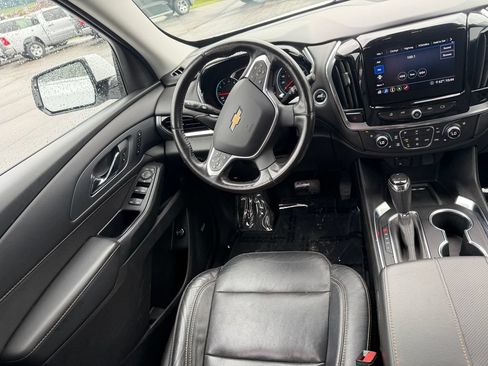 Used 2020 Chevrolet Traverse Premier AWD/4WD image 25