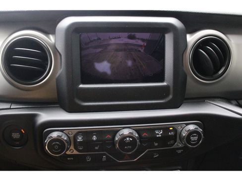 Certified 2021 Jeep Wrangler Unlimited Sport image 16