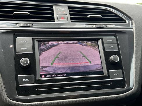 Used 2024 Volkswagen Tiguan S AWD/4WD image 17