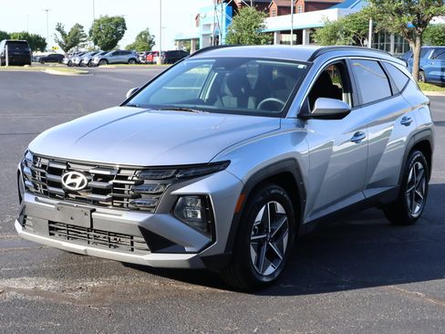 Used 2025 Hyundai Tucson SEL FWD image 29