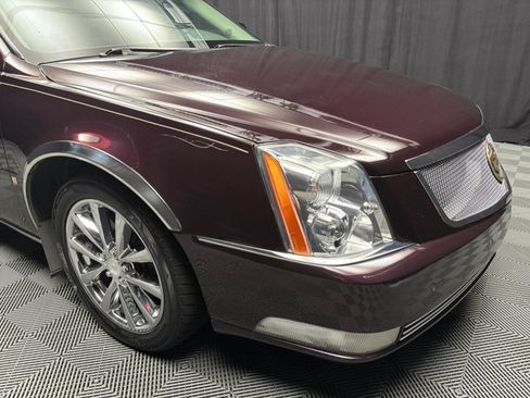 Used 2008 Cadillac DTS FWD image 11