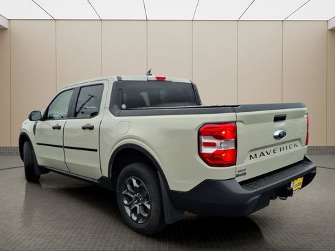 Used 2024 Ford Maverick XLT image 11