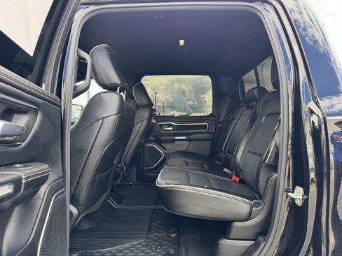 Used 2024 RAM 1500 Laramie AWD/4WD image 19