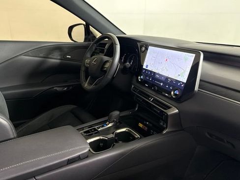 Certified 2024 Lexus RX 350 FWD w/ Convenience Package image 18