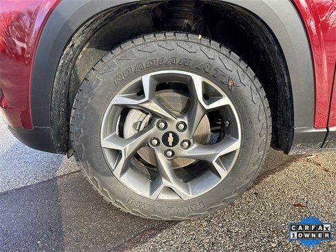 Used 2024 Chevrolet Trax LT w/ LPO, Blackout Package image 35