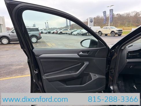 New 2025 Volkswagen Jetta S image 22