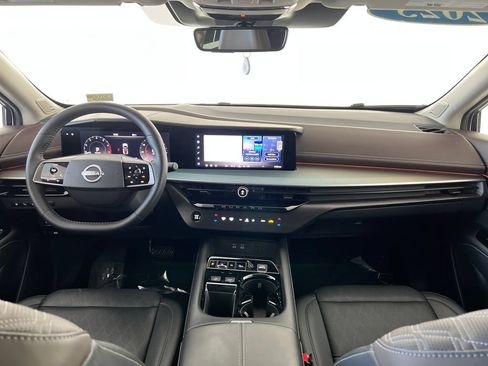 Used 2025 Nissan Murano Platinum w/ Cargo Package AWD/4WD image 15