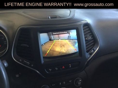 Used 2023 Jeep Cherokee Altitude Lux AWD/4WD image 14