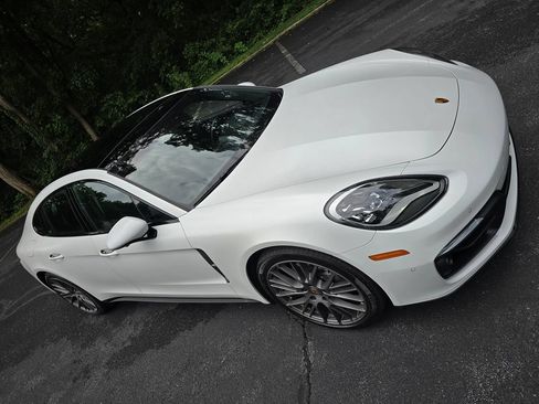 Used 2023 Porsche Panamera 4 Platinum Edition w/ Assistance Package AWD/4WD image 79