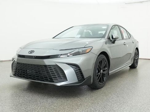 New 2026 Toyota Camry SE image 19
