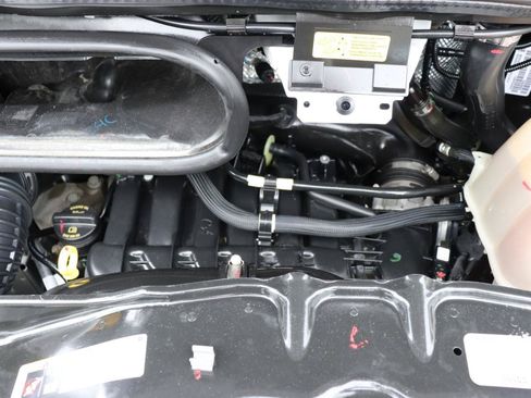 Used 2025 RAM ProMaster 2500 w/ Convenience Group FWD image 35
