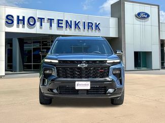 Used 2025 Chevrolet Traverse RS FWD video 2
