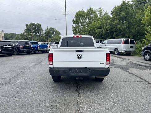 Used 2018 RAM 1500 Tradesman w/ Popular Equipment Group RWD image 5
