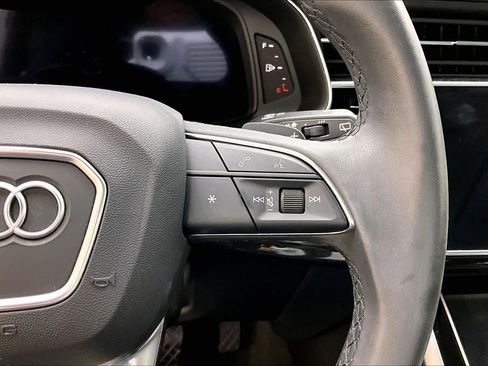 Used 2023 Audi Q7 2.0T Premium Plus w/ Premium Plus Package image 24