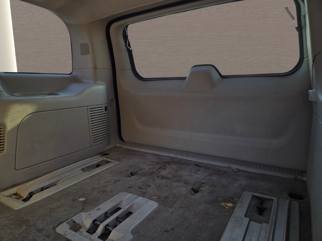 Used 2013 Chevrolet Tahoe LT w/ Luxury Package RWD image 11