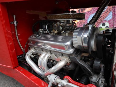 Used 1990 Chevrolet Corvette Coupe RWD image 10
