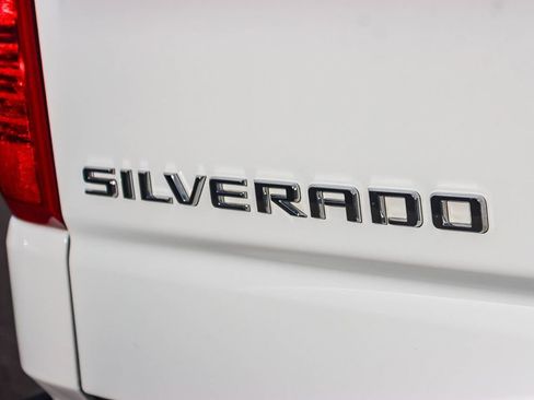 Used 2022 Chevrolet Silverado 1500 LT image 9