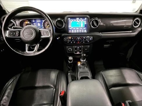 Used 2021 Jeep Wrangler Unlimited Sahara image 16