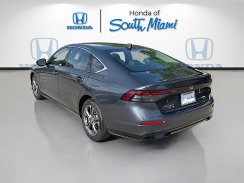 Certified 2024 Honda Accord EX-L image 5