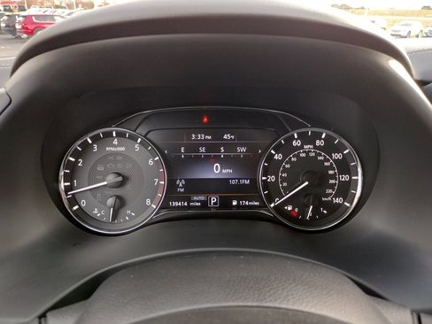 Used 2022 INFINITI QX80 Premium Select w/ Cargo Package image 31