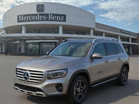 New 2026 Mercedes-Benz GLB 250 image 1