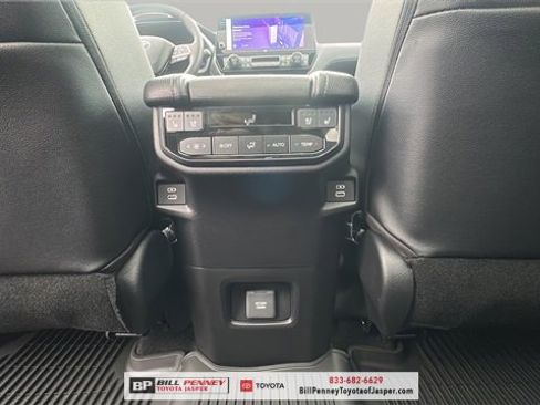 New 2026 Toyota Grand Highlander AWD Hybrid image 14